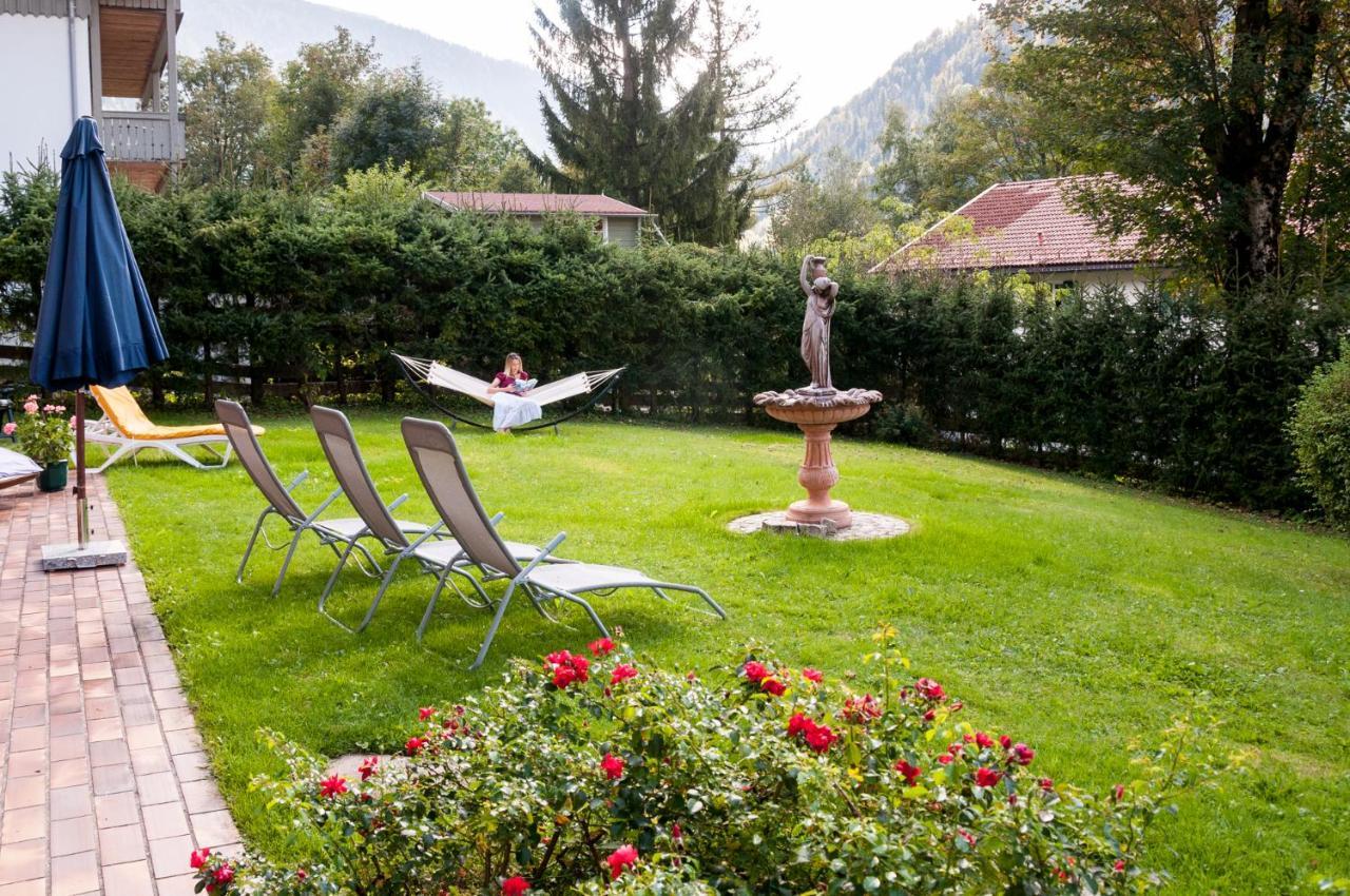 באיירישצל Hotel Effland Mit Innenpool Und Sauna 1 Stunde Zur Privatnutzung Pro Tag מראה חיצוני תמונה