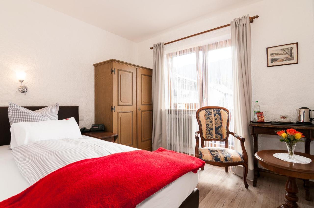 באיירישצל Hotel Effland Mit Innenpool Und Sauna 1 Stunde Zur Privatnutzung Pro Tag מראה חיצוני תמונה