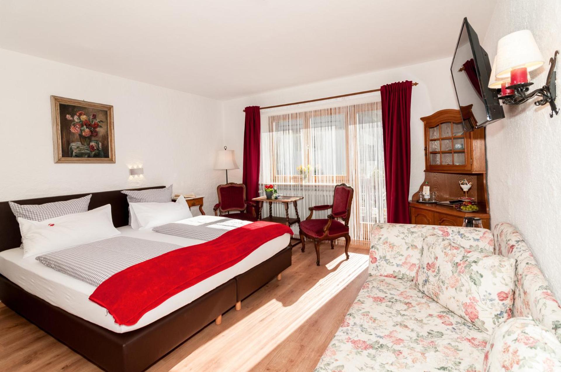 באיירישצל Hotel Effland Mit Innenpool Und Sauna 1 Stunde Zur Privatnutzung Pro Tag מראה חיצוני תמונה