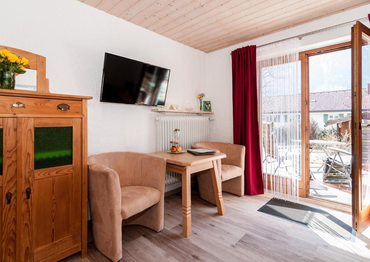 באיירישצל Hotel Effland Mit Innenpool Und Sauna 1 Stunde Zur Privatnutzung Pro Tag מראה חיצוני תמונה