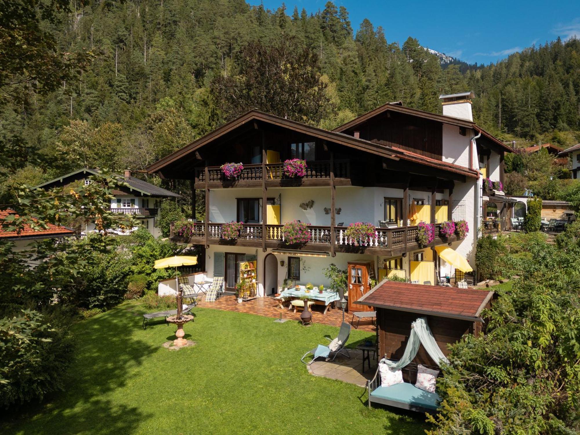 באיירישצל Hotel Effland Mit Innenpool Und Sauna 1 Stunde Zur Privatnutzung Pro Tag מראה חיצוני תמונה